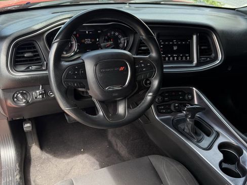 Used 2018 Dodge Challenger SXT w/ Blacktop Package image 8