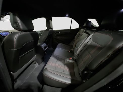 Used 2024 Chevrolet Equinox RS FWD image 16