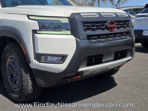 Used 2025 Nissan Frontier Pro-X w/ Pro Convenience Package image 8