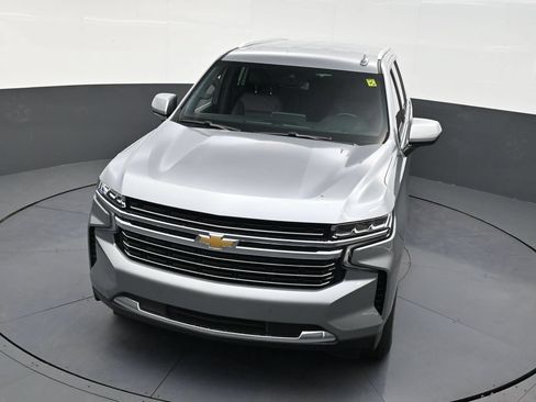 Used 2024 Chevrolet Tahoe LT RWD image 16