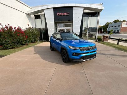 Used 2022 Jeep Compass Altitude