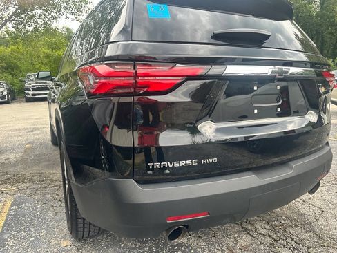 Used 2023 Chevrolet Traverse LT w/ LPO, Floor Liner Package AWD/4WD image 28