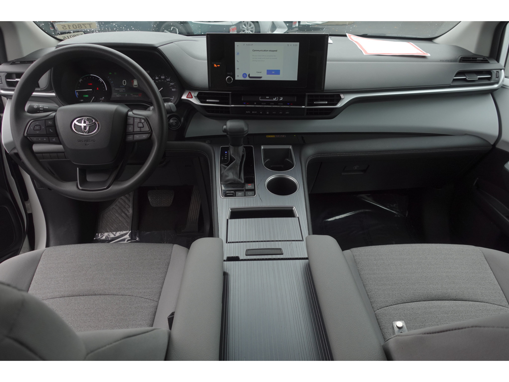 Certified 2025 Toyota Sienna LE FWD image 22