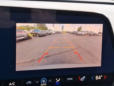 Used 2025 Chevrolet Traverse LT w/ LPO, Floor Liner Package AWD/4WD image 17