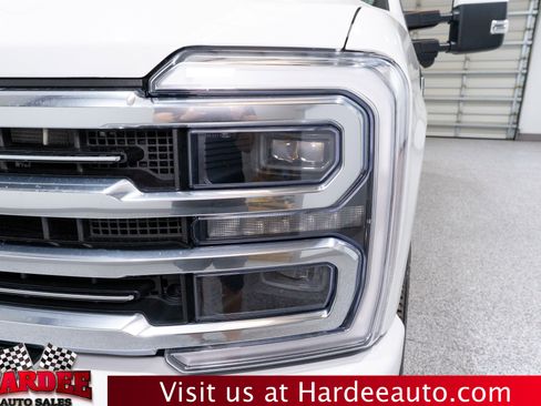 Used 2024 Ford F350 Limited w/ FX4 Off-Road Package AWD/4WD image 8