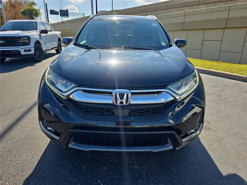 Used 2019 Honda CR-V Touring image 2