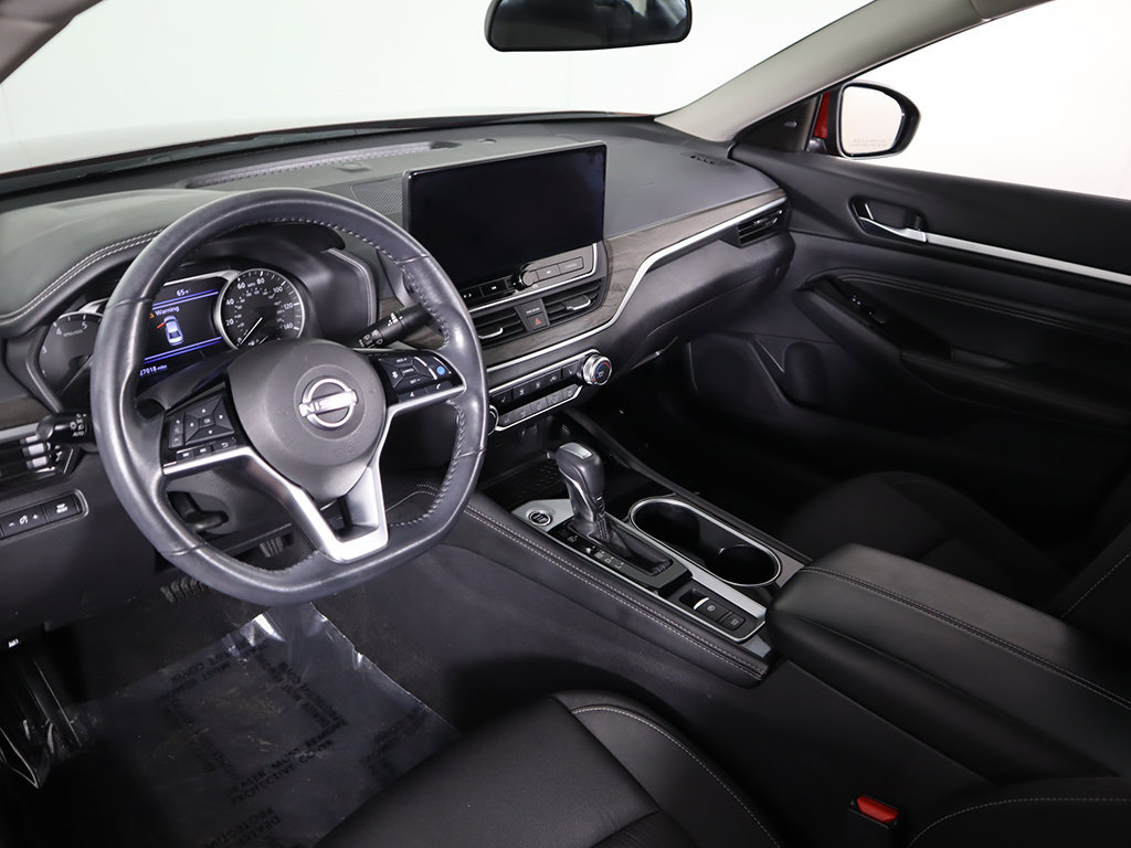 Used 2023 Nissan Altima 2.5 SV w/ SV Premium Package FWD image 28