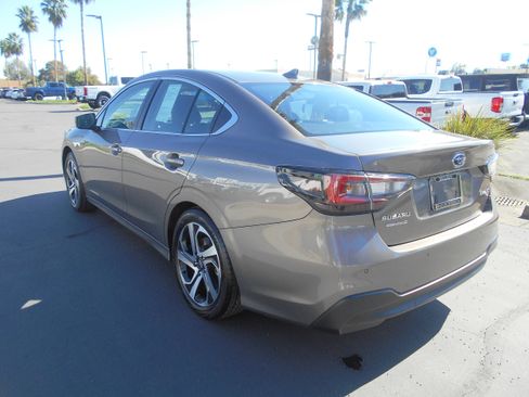 Used 2022 Subaru Legacy Limited image 8