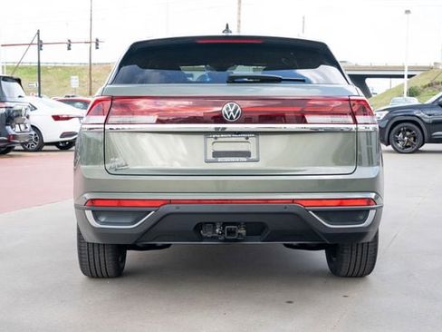 New 2026 Volkswagen Atlas Cross Sport SE image 5