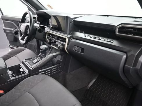 Used 2024 Toyota Tacoma SR RWD image 14