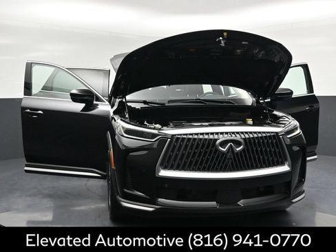 Certified 2026 INFINITI QX60 Luxe w/ Cargo Package AWD/4WD image 36