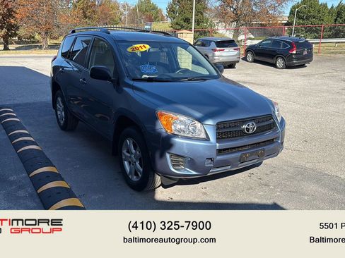Used 2011 Toyota RAV4 4WD image 3