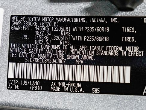 Used 2021 Toyota Sienna Limited image 34