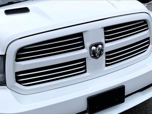 Used 2016 RAM 1500 Sport image 32