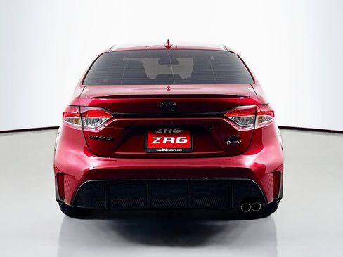Used 2025 Toyota Corolla SE FWD image 4