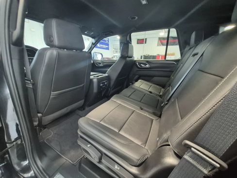 Used 2024 Chevrolet Tahoe Z71 AWD/4WD image 12