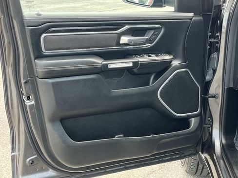 Used 2023 RAM 1500 Laramie AWD/4WD image 31