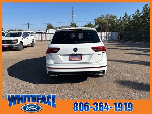 Used 2022 Volkswagen Tiguan SE R-Line image 5