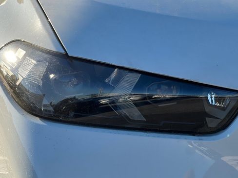 New 2026 BMW X5 xDrive40i w/ M Sport Package image 10