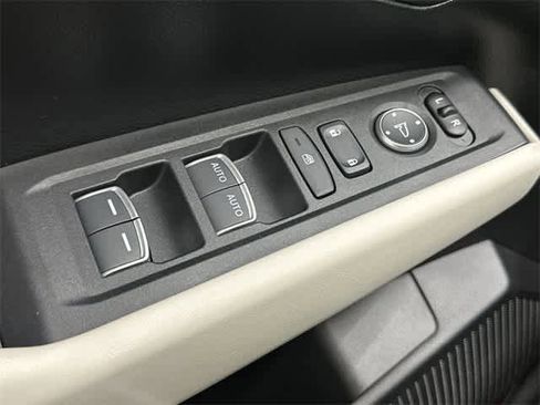 Used 2024 Honda Accord LX image 19