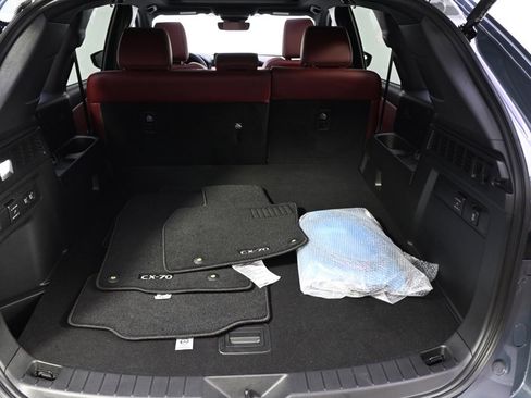 Used 2025 MAZDA CX-70 Plug-In Hybrid w/ Premium Plus image 19