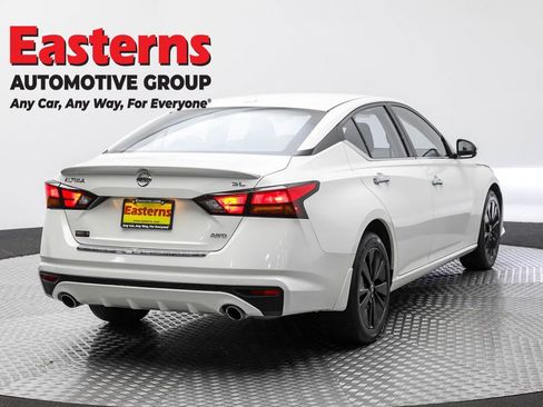 Used 2022 Nissan Altima 2.5 SL image 5