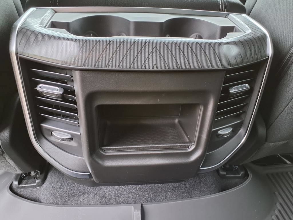 New 2025 RAM 1500 Big Horn AWD/4WD image 11
