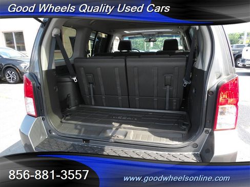 Used 2008 Nissan Pathfinder SE w/ Premium Pkg AWD/4WD image 23