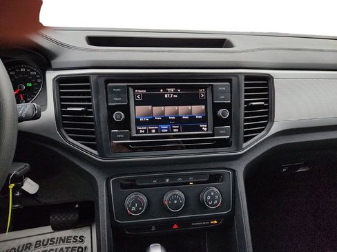 Used 2021 Volkswagen Atlas Cross Sport S image 17