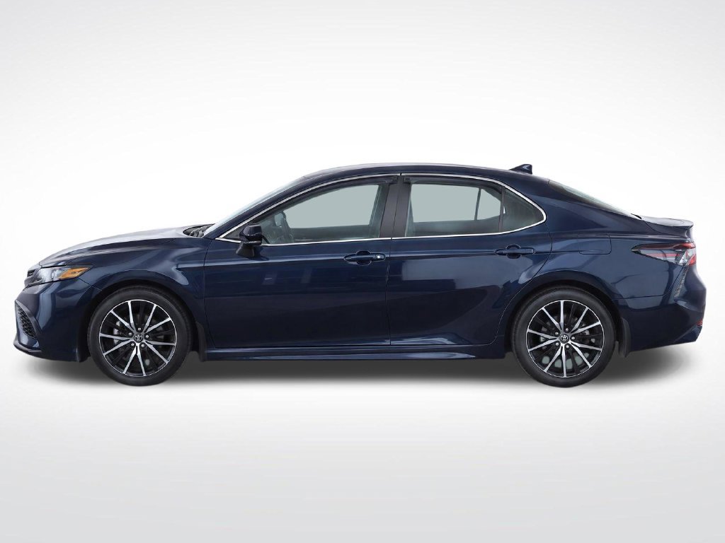 Used 2021 Toyota Camry SE w/ Convenience Package FWD image 7