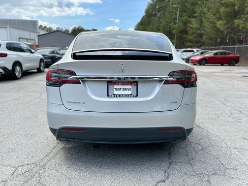 Used 2017 Tesla Model X 75D AWD/4WD image 6