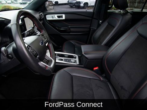 Used 2022 Ford Explorer ST-Line w/ Class IV Trailer Tow Package image 13