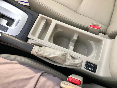 Used 2014 Subaru Crosstrek 2.0i Limited image 22