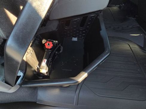 Used 2022 GMC Sierra 1500 SLT w/ SLT Premium Package image 31