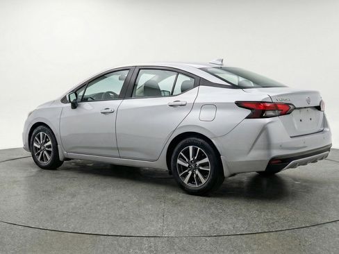 Used 2025 Nissan Versa SV FWD image 6