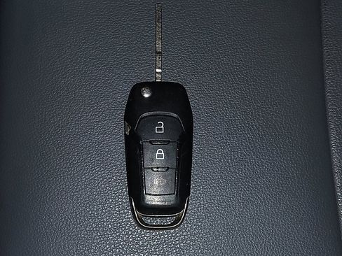 Used 2022 Ford F150 XL w/ Equipment Group 101A High image 32