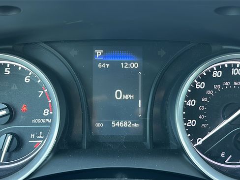 Used 2024 Toyota Camry LE image 25