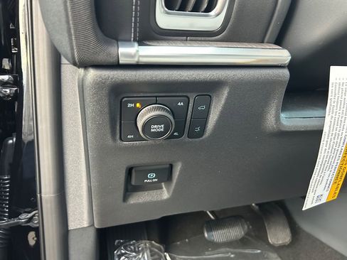 New 2025 Ford Expedition Max Platinum w/ Platinum Ultimate Package image 22