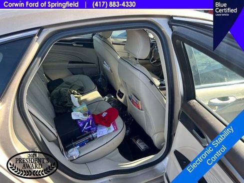 Used 2018 Ford Fusion Platinum FWD image 9