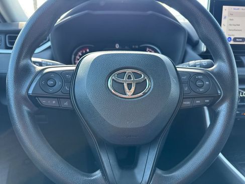 Used 2024 Toyota RAV4 XLE FWD image 23