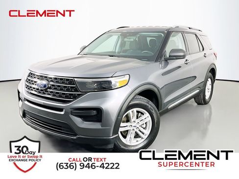 Used 2022 Ford Explorer XLT AWD/4WD image 1