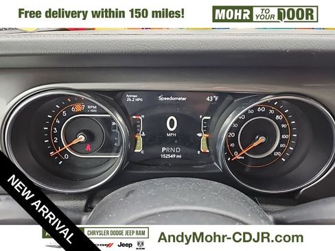 Used 2019 Jeep Wrangler Unlimited Sahara image 6