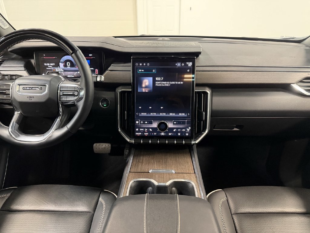 Used 2024 GMC Acadia Denali w/ Super Cruise Package AWD/4WD image 18