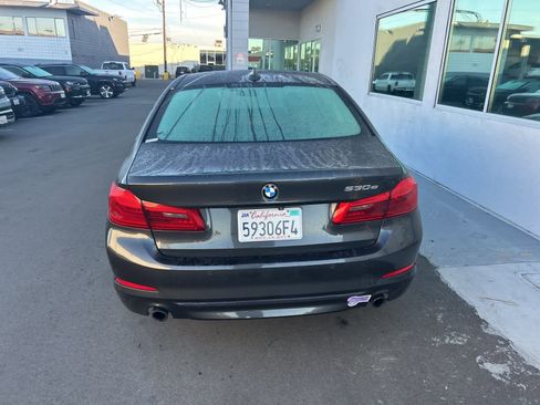 Used 2019 BMW 530e image 6