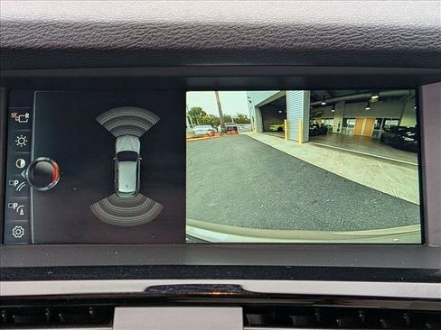 Used 2017 BMW X3 sDrive28i RWD image 14