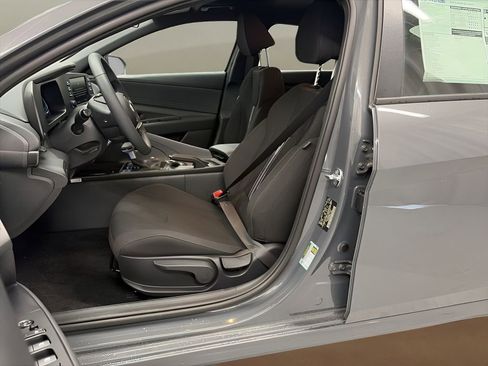 New 2026 Hyundai Elantra Sport FWD image 11