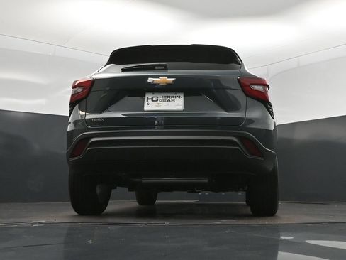 New 2026 Chevrolet Trax LS w/ LS Convenience Package FWD image 41