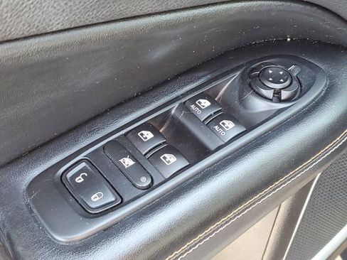 Used 2021 Jeep Compass Latitude FWD image 21