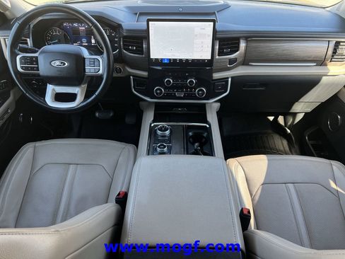 Certified 2024 Ford Expedition Max Limited image 5