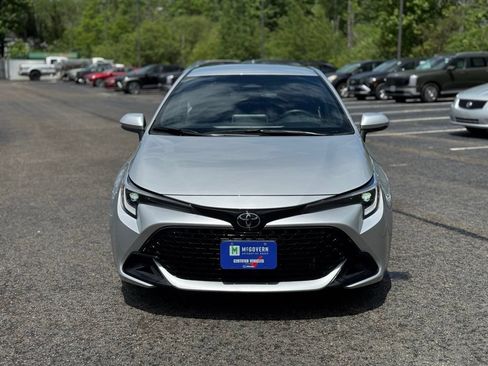 Used 2025 Toyota Corolla SE FWD image 2